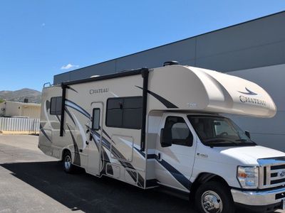 2020 Thor Chateau Motorhome