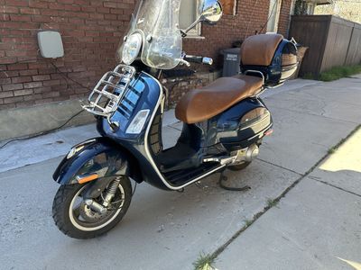 2013 Vespa GTS 300ie