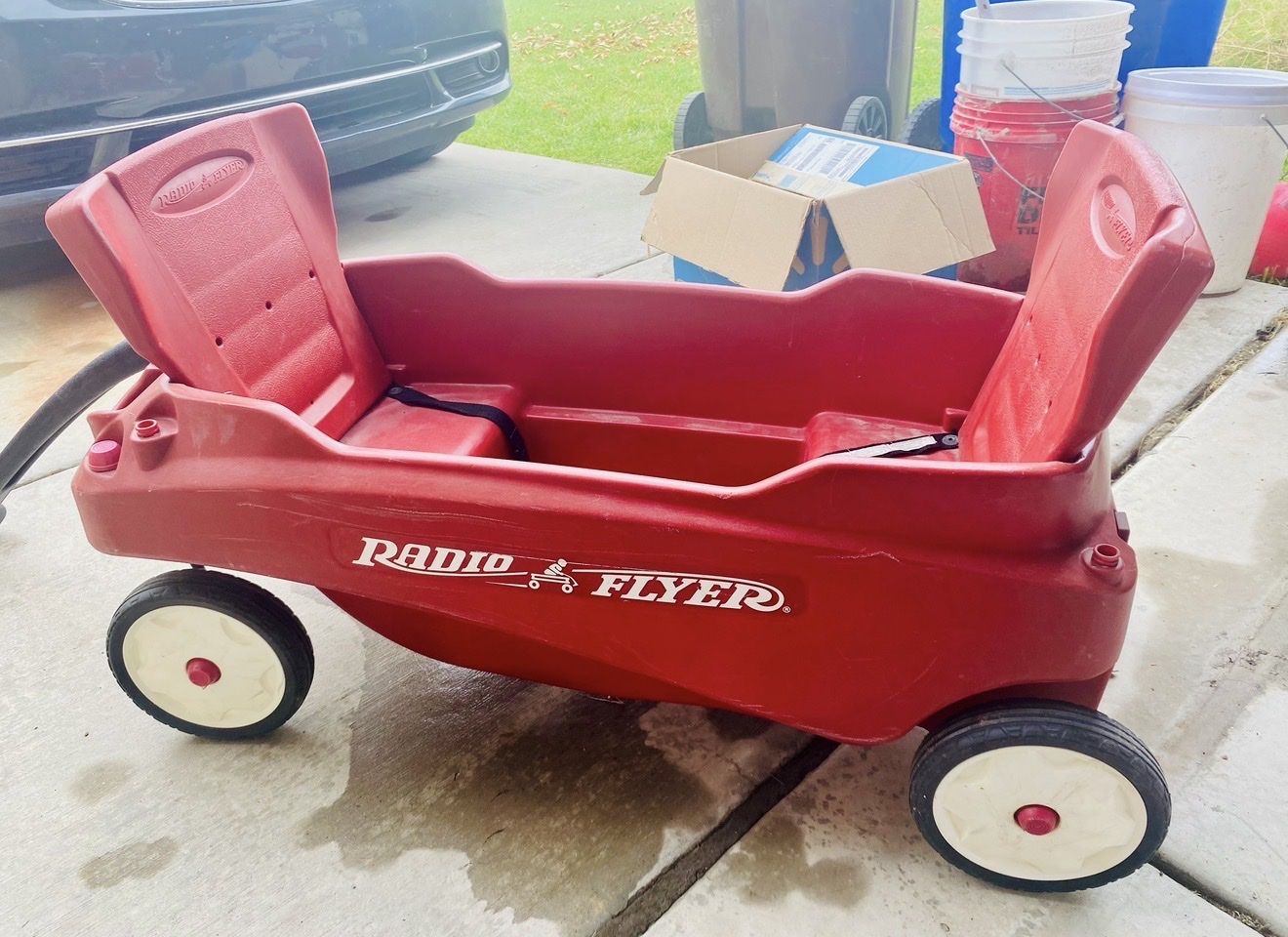 Radio Flyer Red Wagon