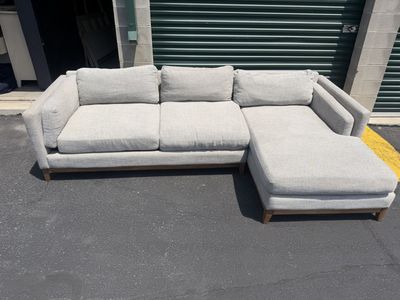 RC Willey Matching Gray Sofa & Loveseat Set – Excellent Condition