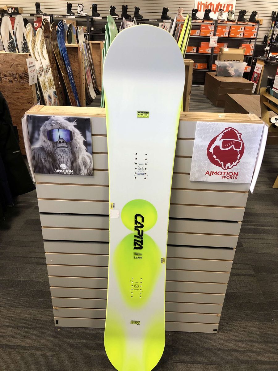 Capita Mercury 157cm Snowboard - Lightly Used