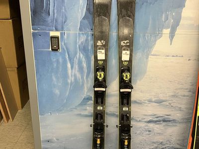 Used Rossignol 82 Basalt Ski - 168CM W/ Look NX 12 Demo Binding