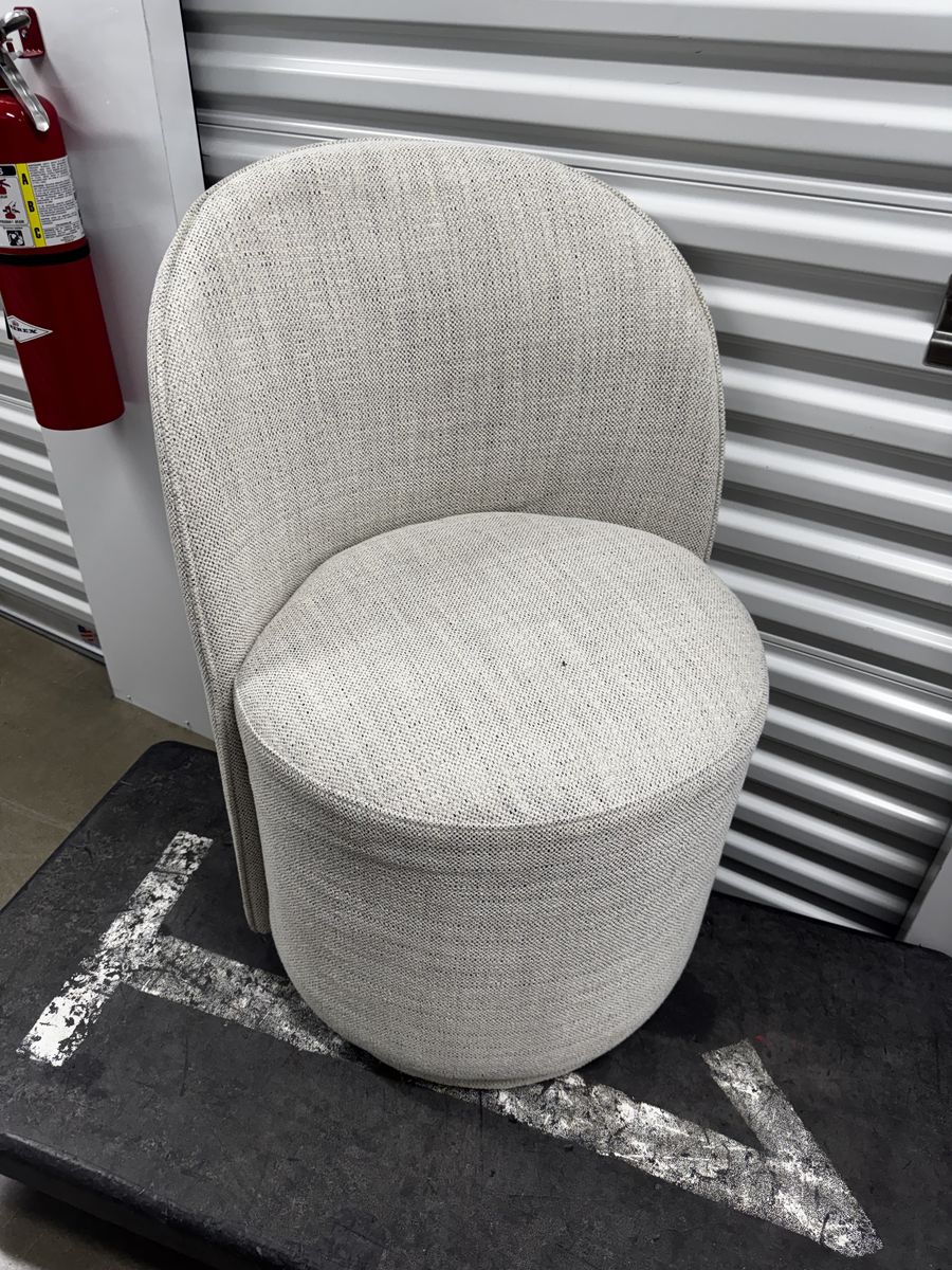 Landon Mid-Century Modern Upholstered Swivel Chair
