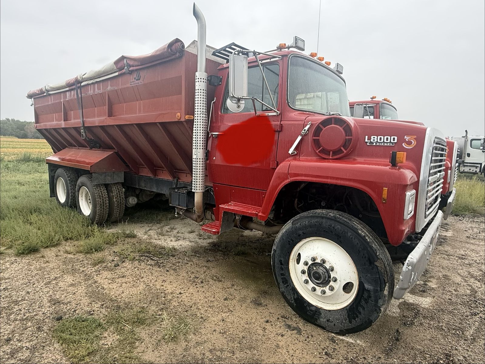(2) Ford 8000L automatic 10 Wheeler