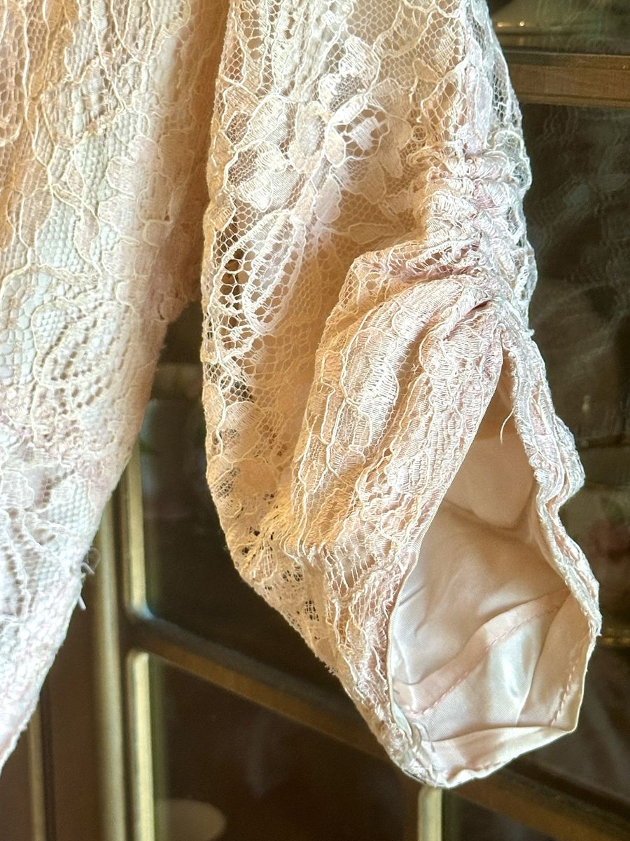 Main image 7