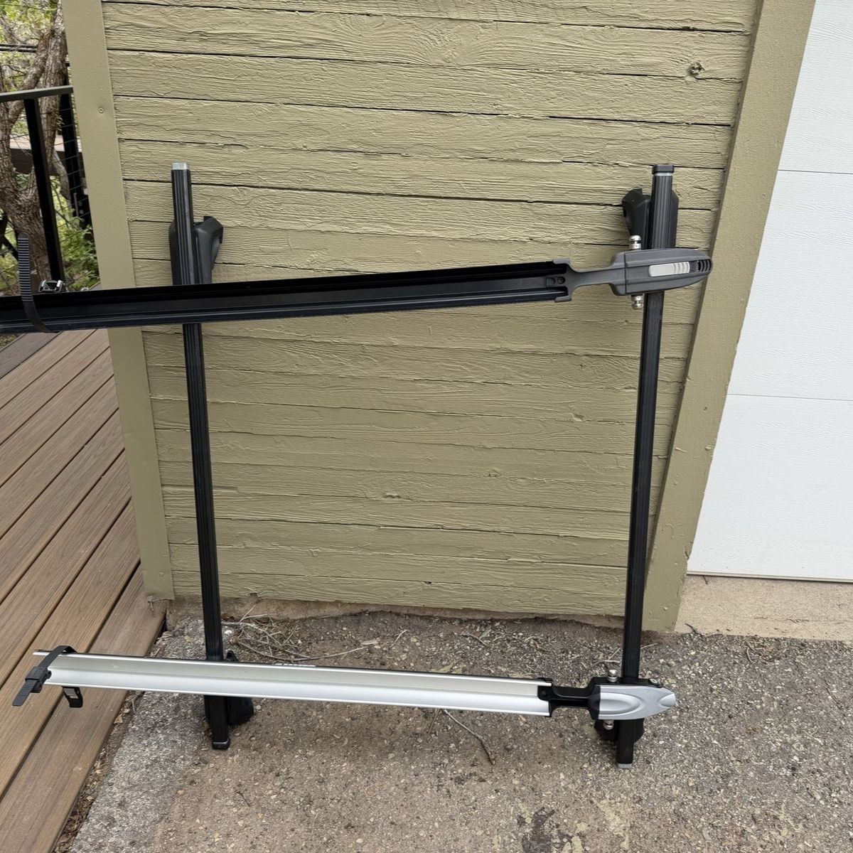 Thule Tandem Roof Bike Rack plus additional Bike trays