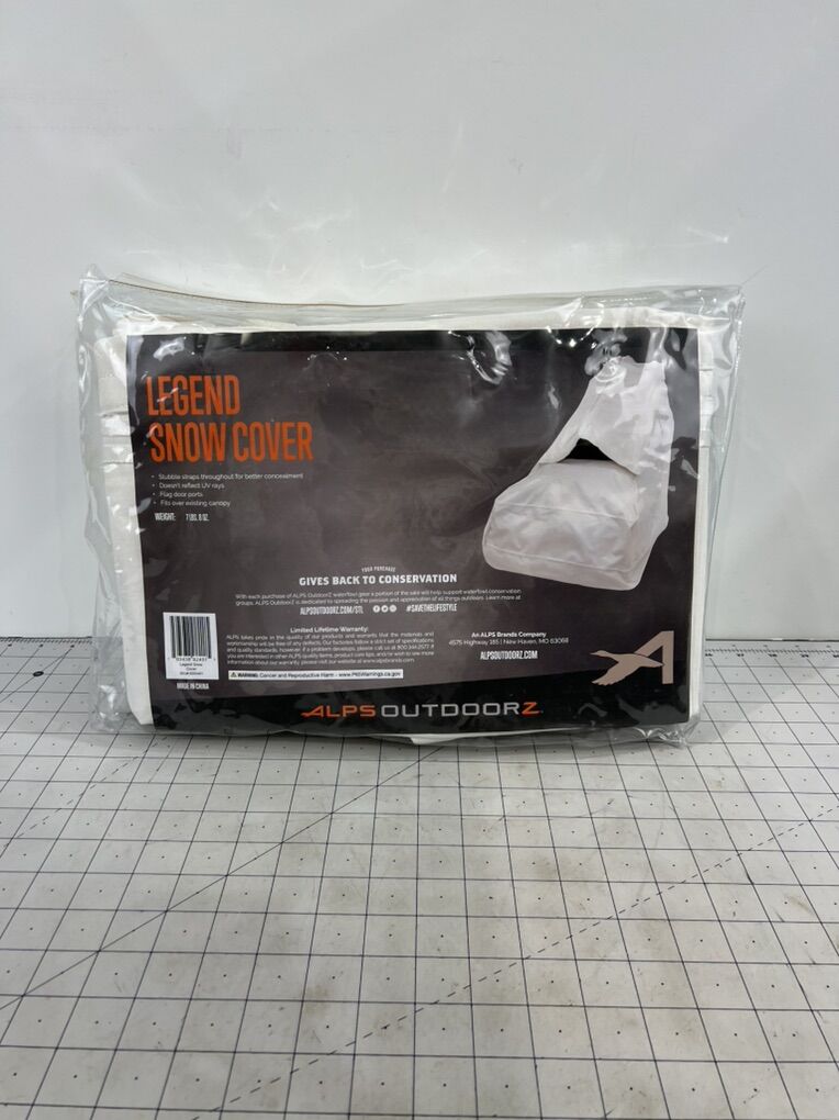 ALPS OutdoorZ Legend Layout Blind Snow Cover