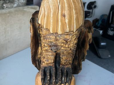 2 ft Carved Wooden American Bald Eagle with Realistic Glass Eye Hand Made USA