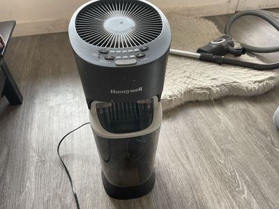 Honeywell Humidifier - Black