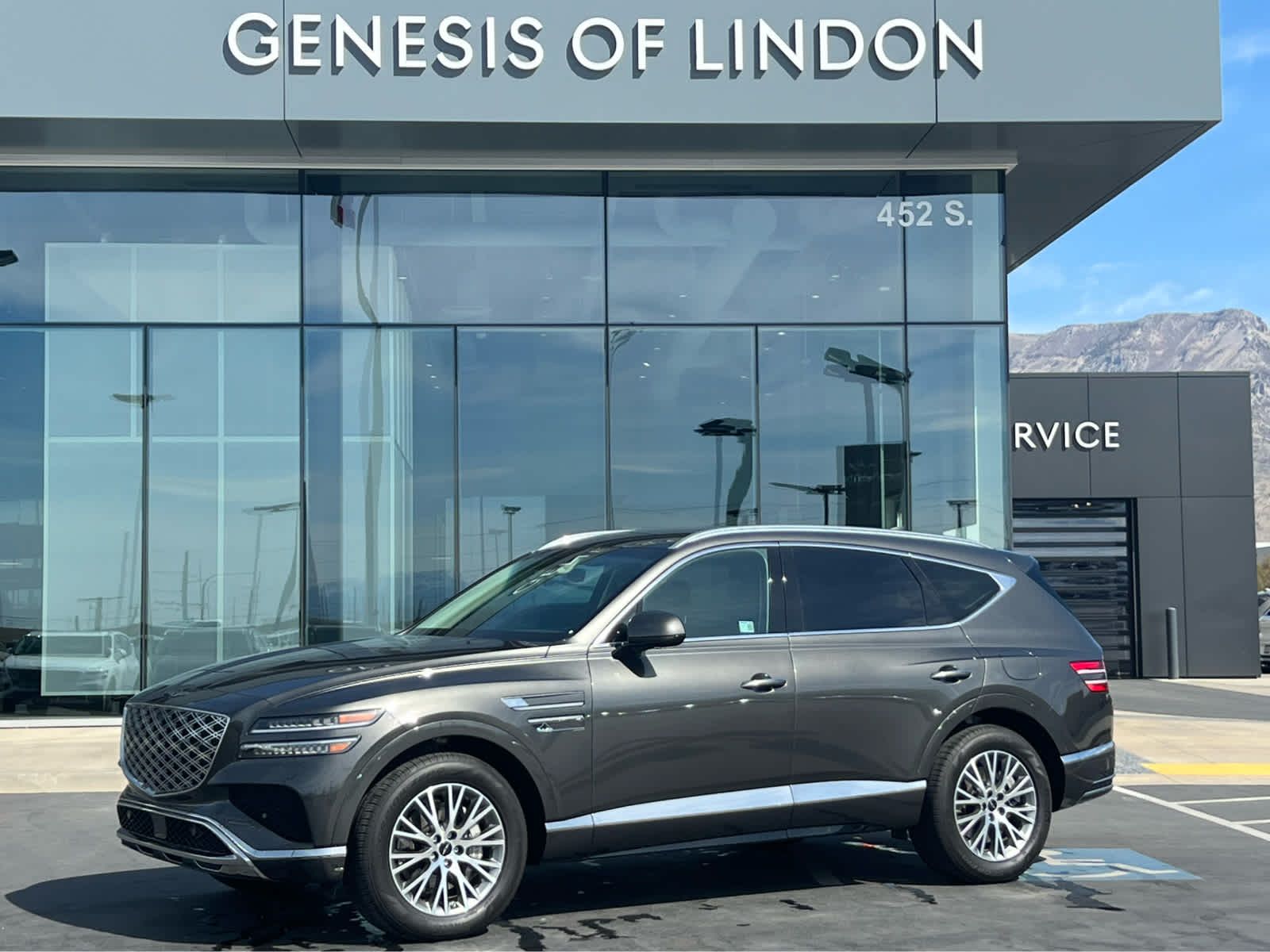 2025 Genesis GV80 2.5T