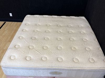 Beautyrest King Mattress and Box Spring Set - Used, Good Condition