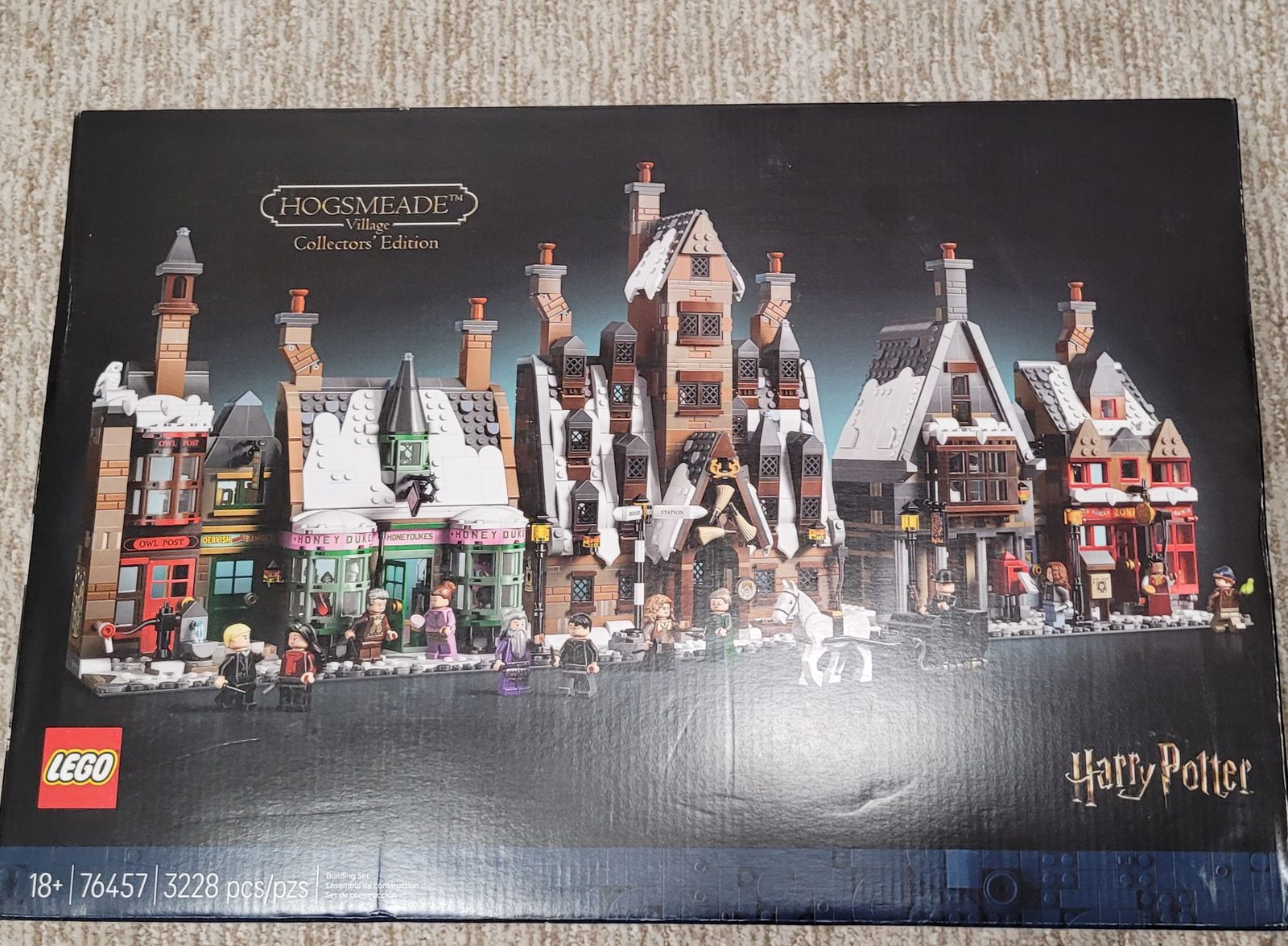 New sealed lego Hogsmeade