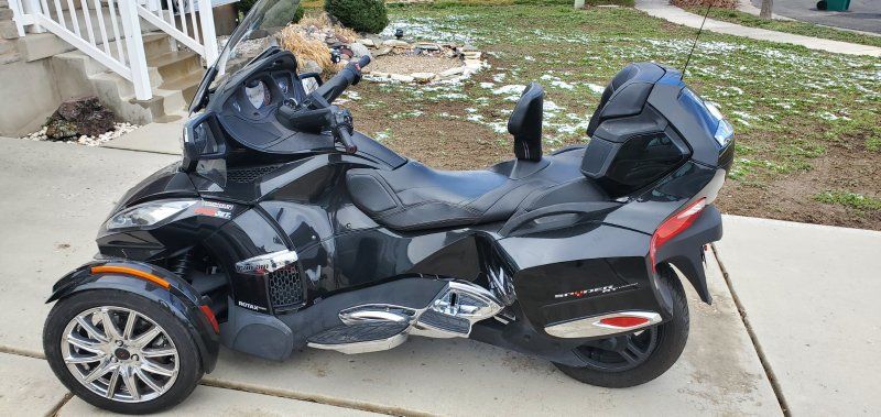 2016 CAN-AM SPYDER LIMITED