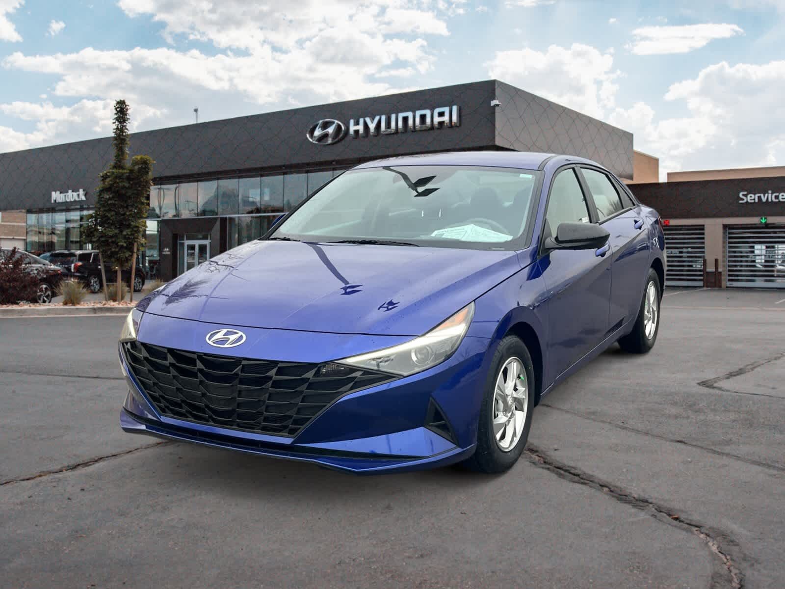 2023 Hyundai Elantra SE