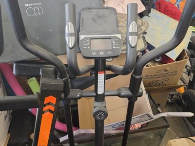 Health & Fitness Elliptical Machine Exercise Equipment