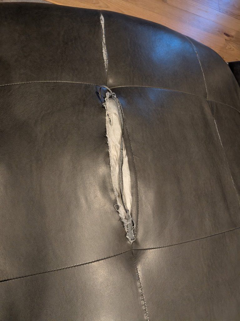 Main image 4