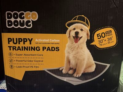 Doggo Doug XXL Activated Carbon Puppy Training Pads - 50 Count (30" x 36")