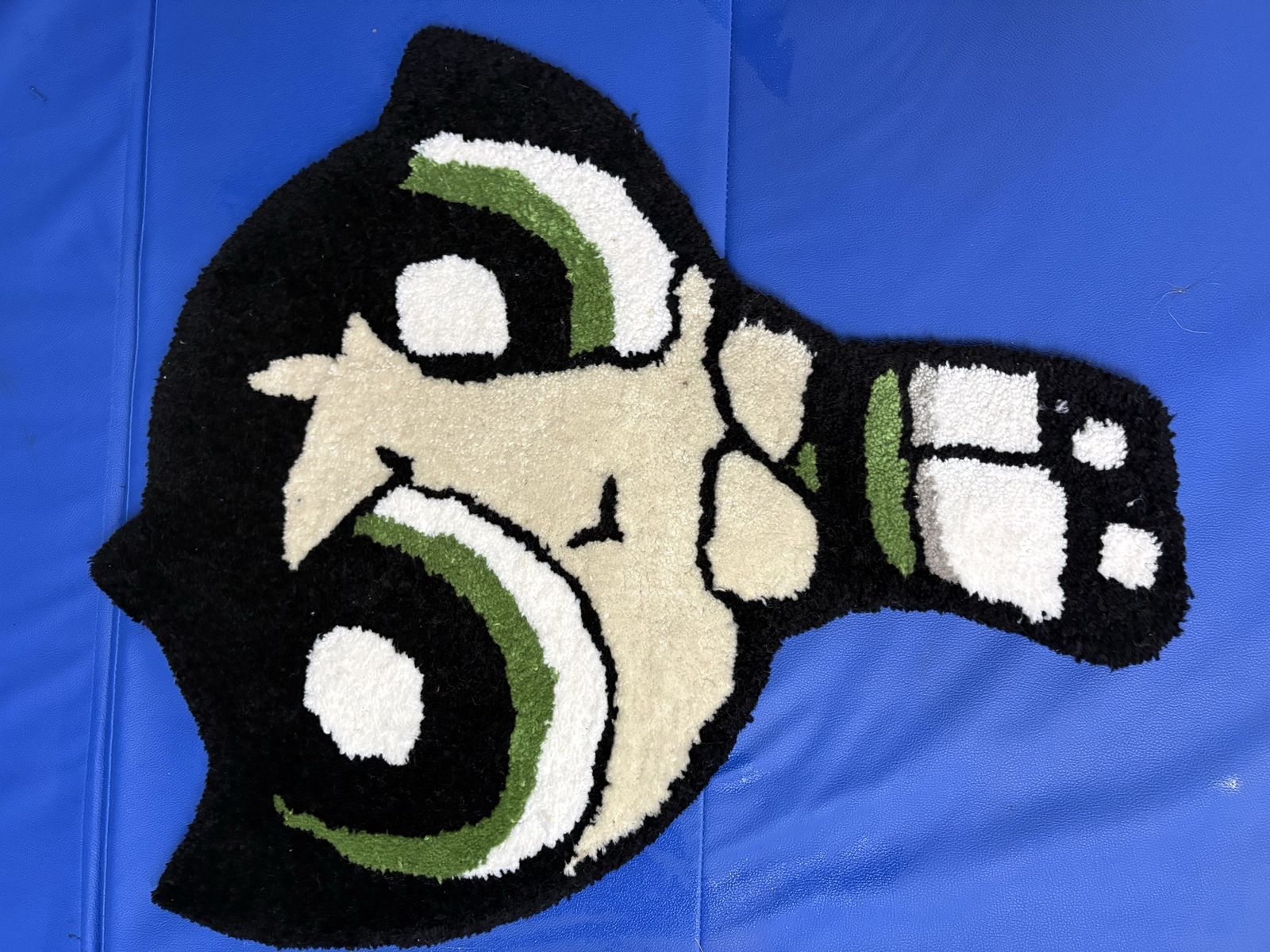Main image 2
