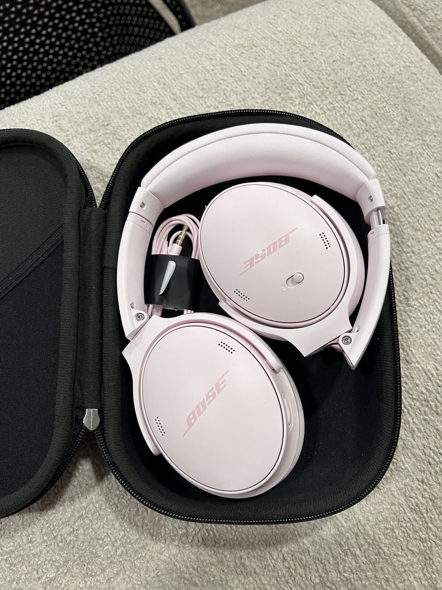 New Bose Noise canceling wireless headphones