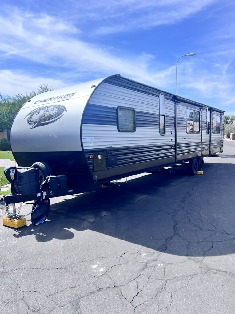 2022 Forest River Cherokee Limited 306MM