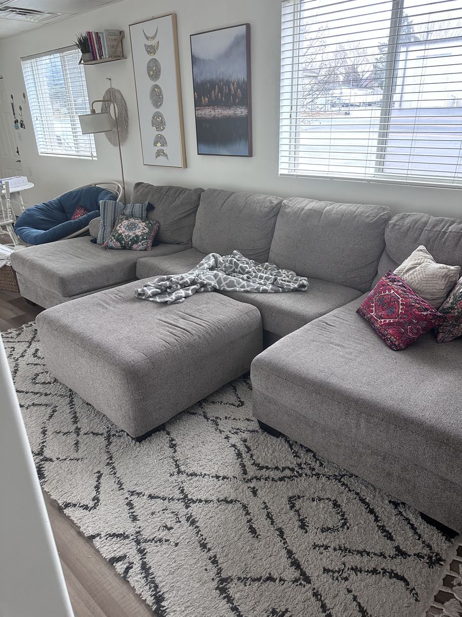 HUGE COMFY SECTIONAL