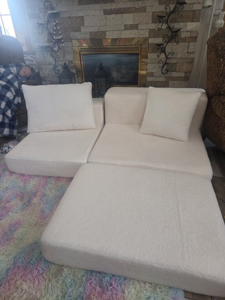 White Modular Foam Play Couch Set with Ottoman and Throw Pillows