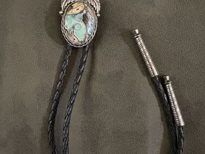 Vintage Navajo Sterling Silver Bolo Tie