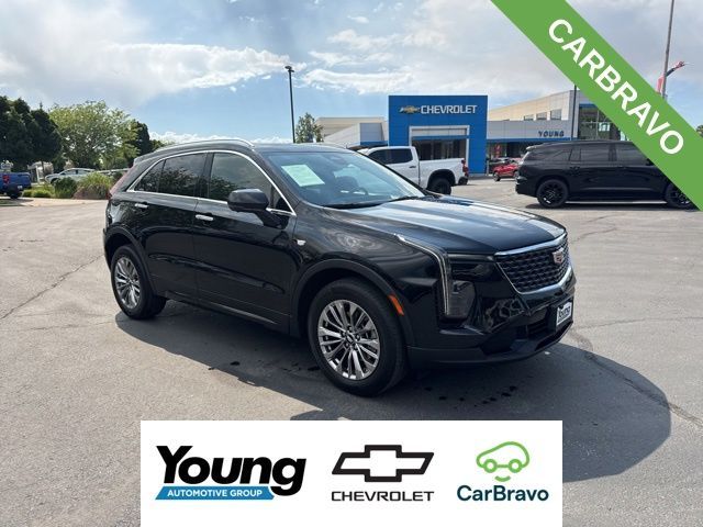 2025 Cadillac XT4 Premium Luxury