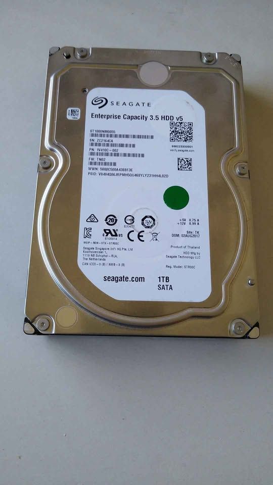 1tb Sata 3.5 HHD Seagate internal hard drive