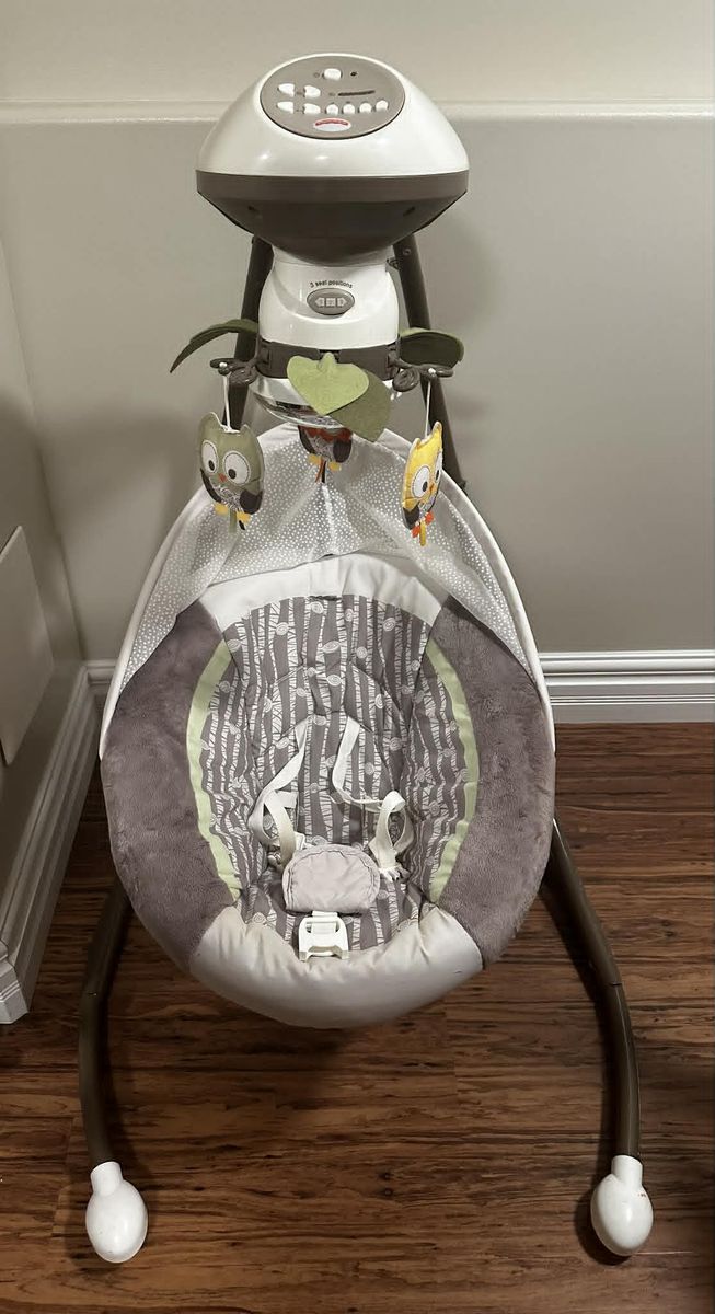 Fisher Price My Little Bear Cradle and Swing