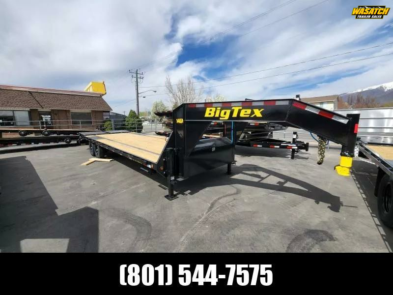 2026 Big Tex Trailers 25' (+5) GN with Singles 15.9K WHD Flatbed Trailer
