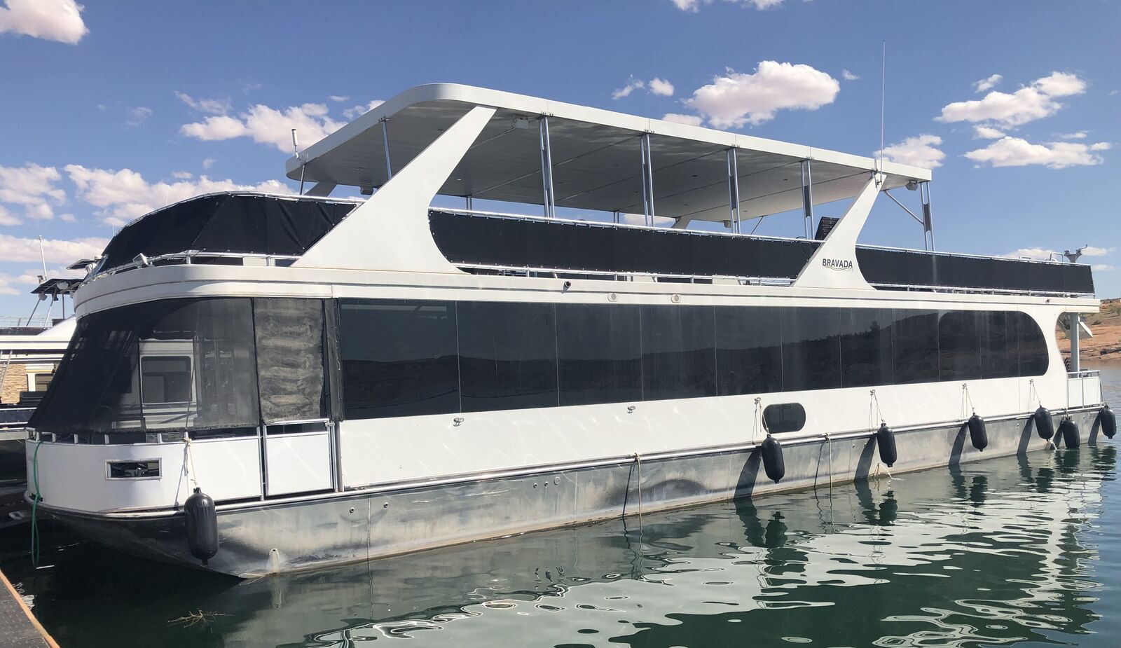 Antelope Point Marina Houseboat **Summer Solstice trip #11** **Price Reduced**