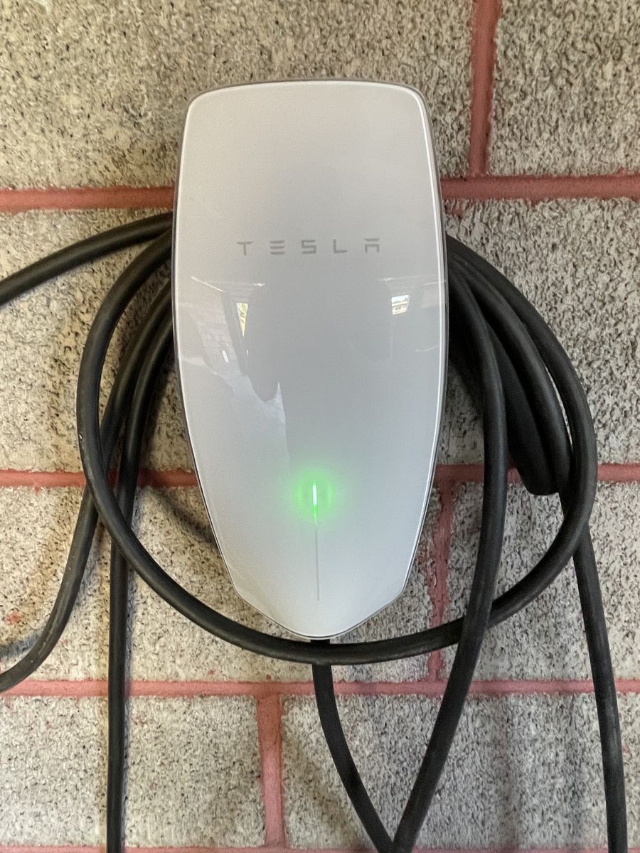 Tesla Gen 3 Wall Charger (Complete Unit - 24ft Cable)