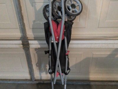 Folding Umbrella Baby Stroller - Black and Red