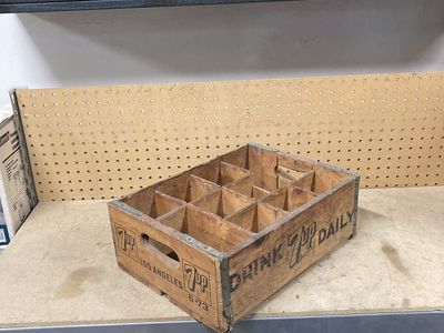 Wood 7 Up bottle crate