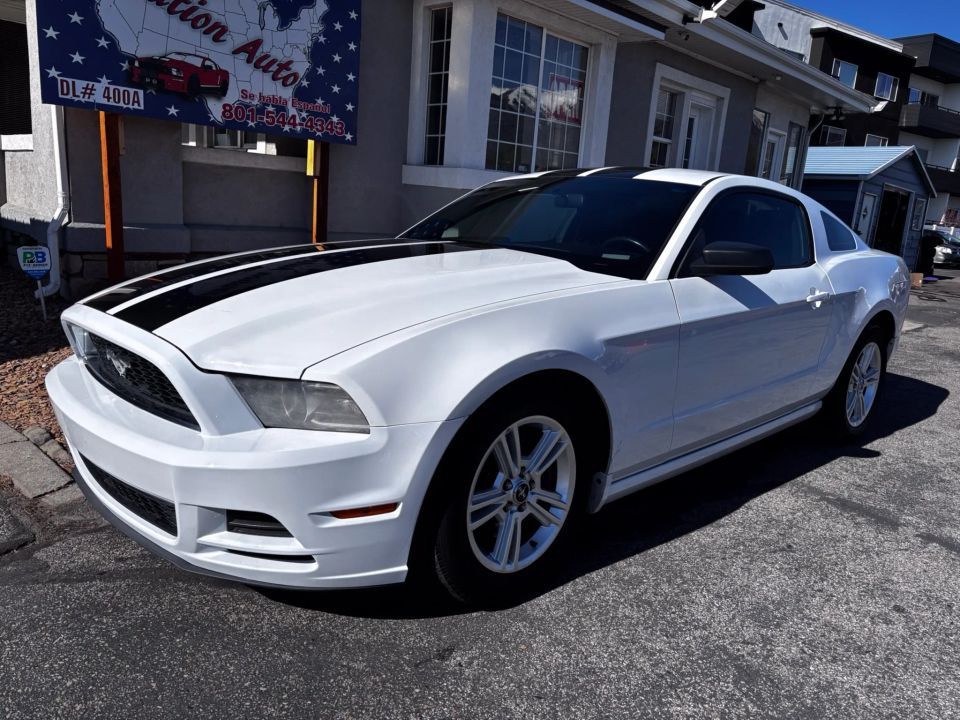 2014 FORD MUSTANG V6