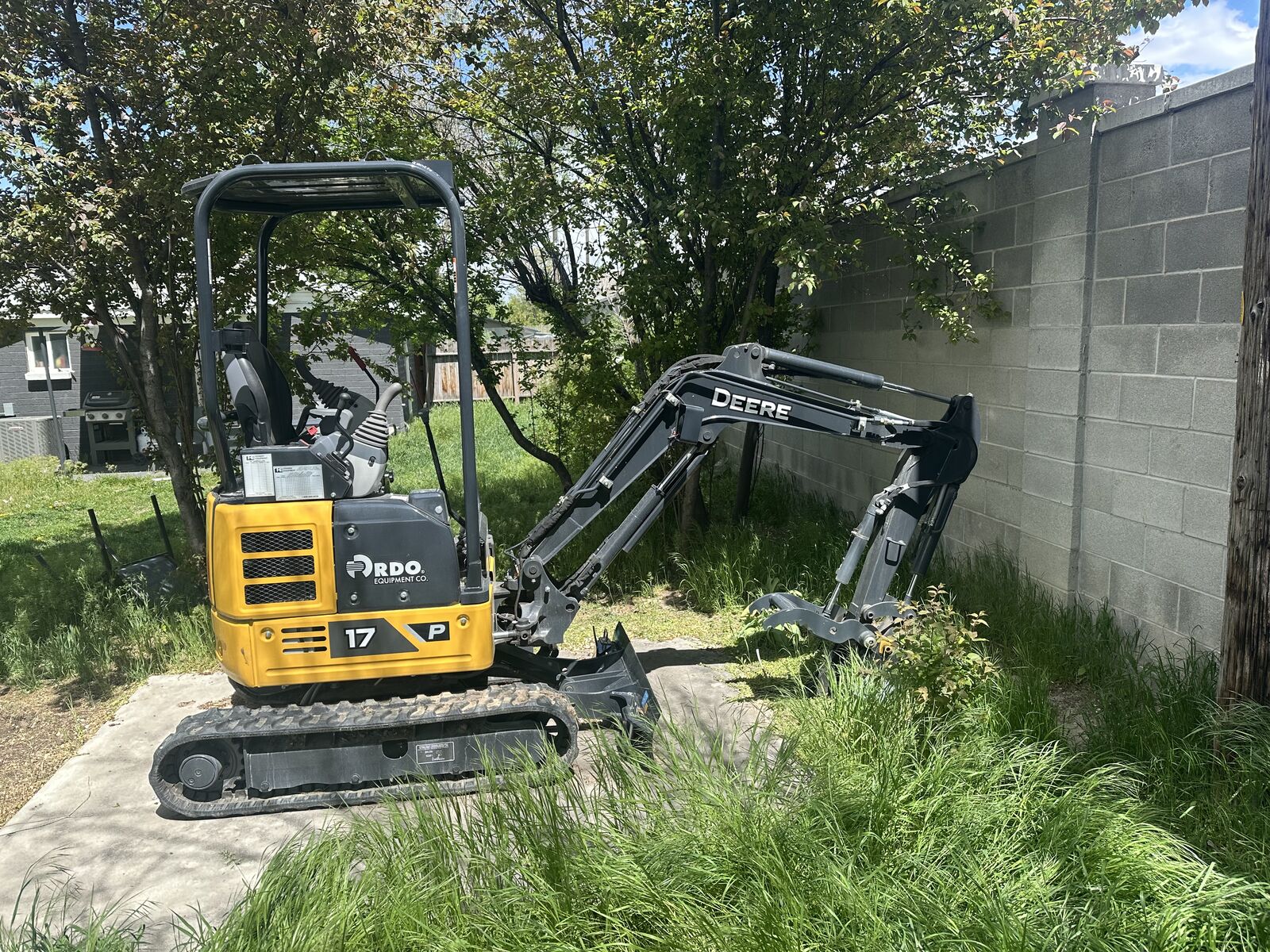 Mini Excavator for Rent – Park City & SLC Delivery