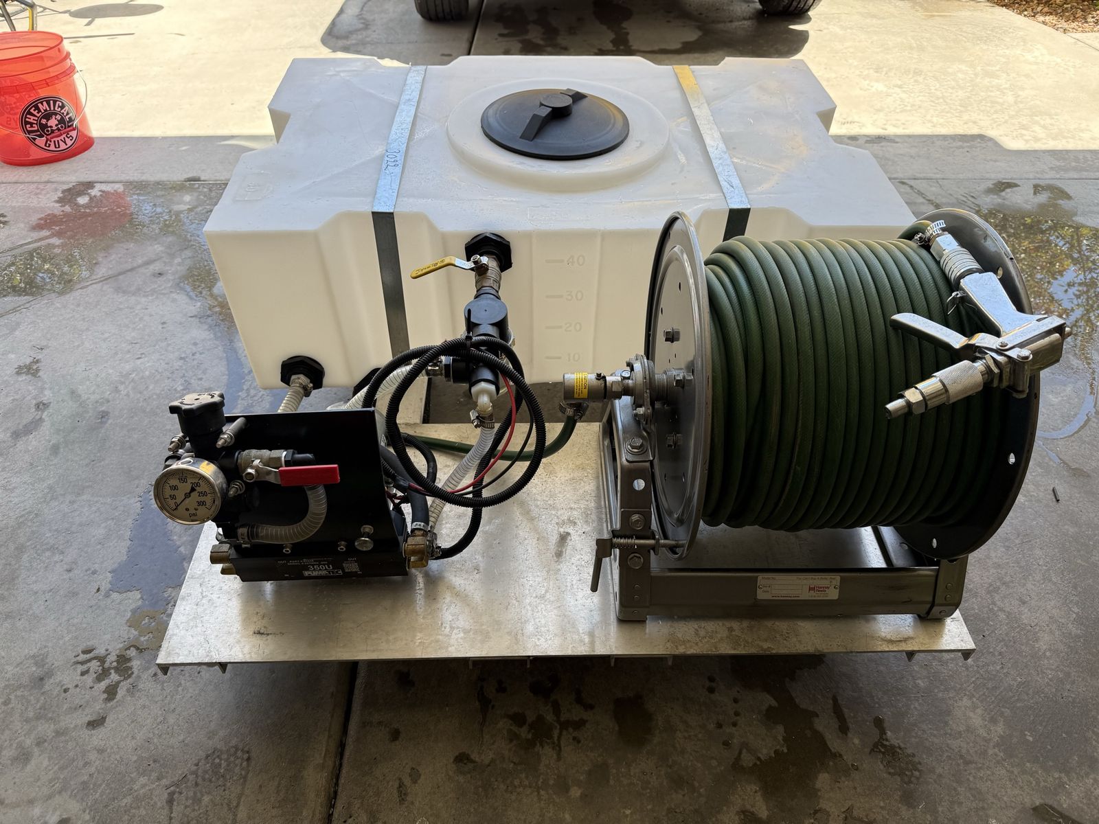 50-Gallon Tank & Hose Reel - Professional Landscaping/Pest Control