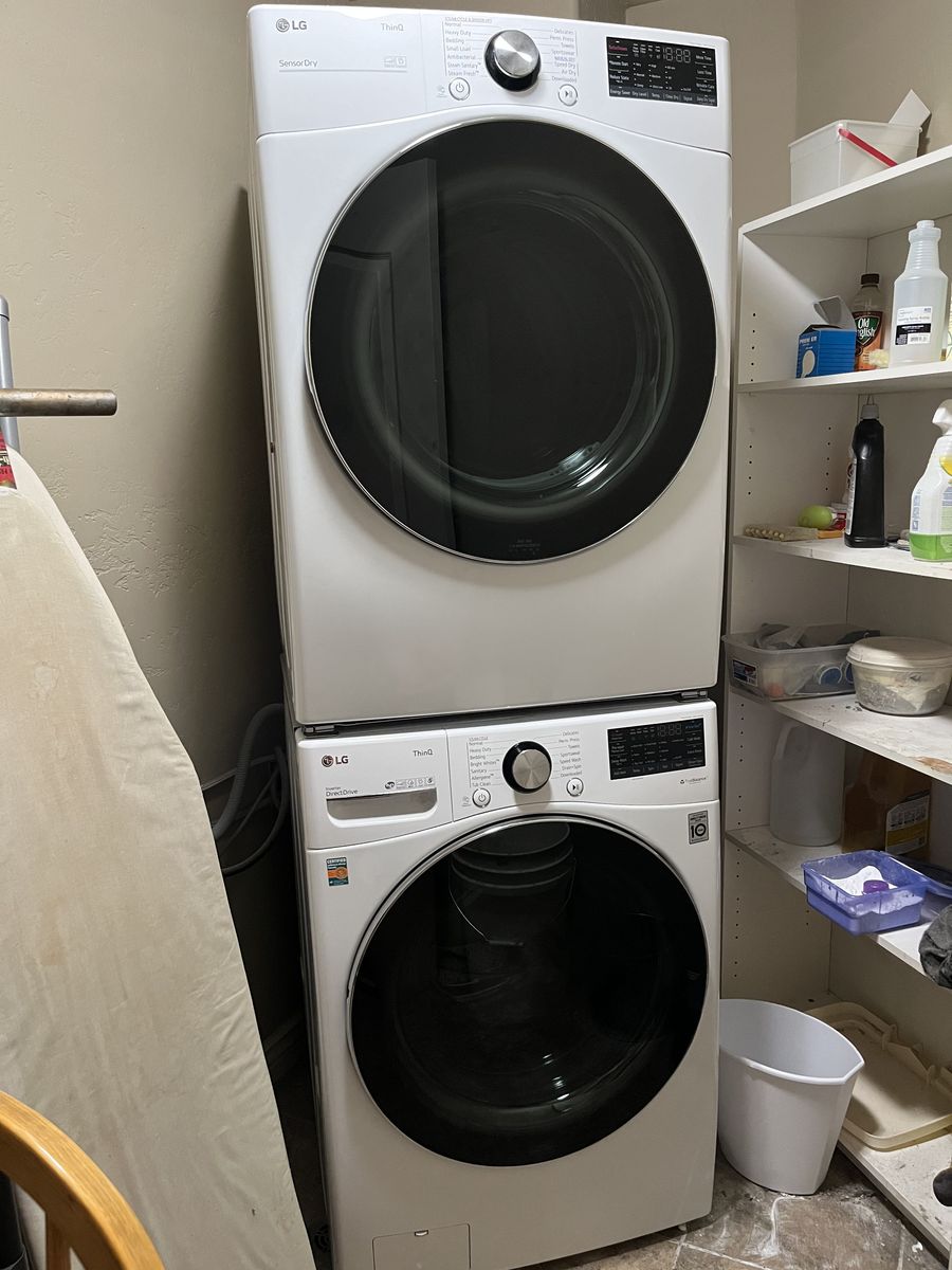 LG Electric Washer Dryer Set - 5.0 cu. ft. washer, 7.4 cu. ft. dryer