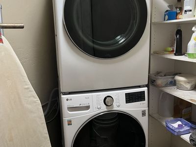 LG Electric Washer Dryer Set - 5.0 cu. ft. washer, 7.4 cu. ft. dryer