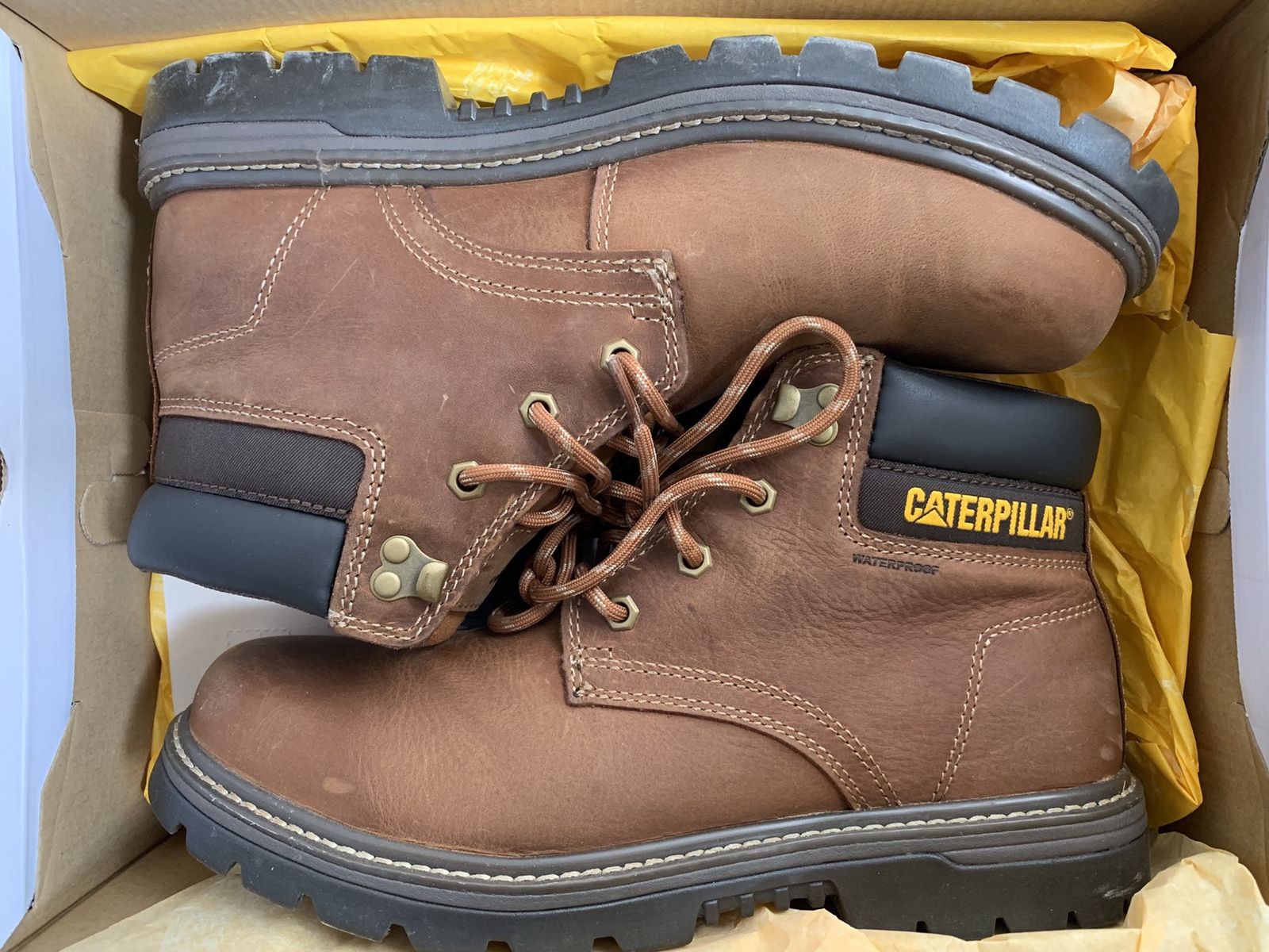 [New] Caterpillar Outbase WP Soft Toe Boots (10.5)