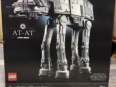 LEGO Star Wars UCS AT-AT Set 75313. Brand New Sealed In Box. Retired Set.