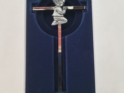 Praying Boy Cross Wall Hanging Decor New in Box - Religious Home Decor
