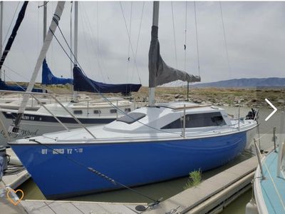 1988 O’Day 240 Wing Keel Sailboat