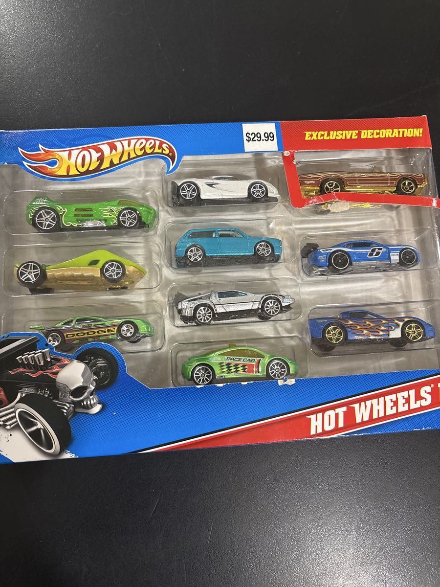 Hot Wheels 9-Car Gift Pack with Exclusive Decoration - Factory Sealed