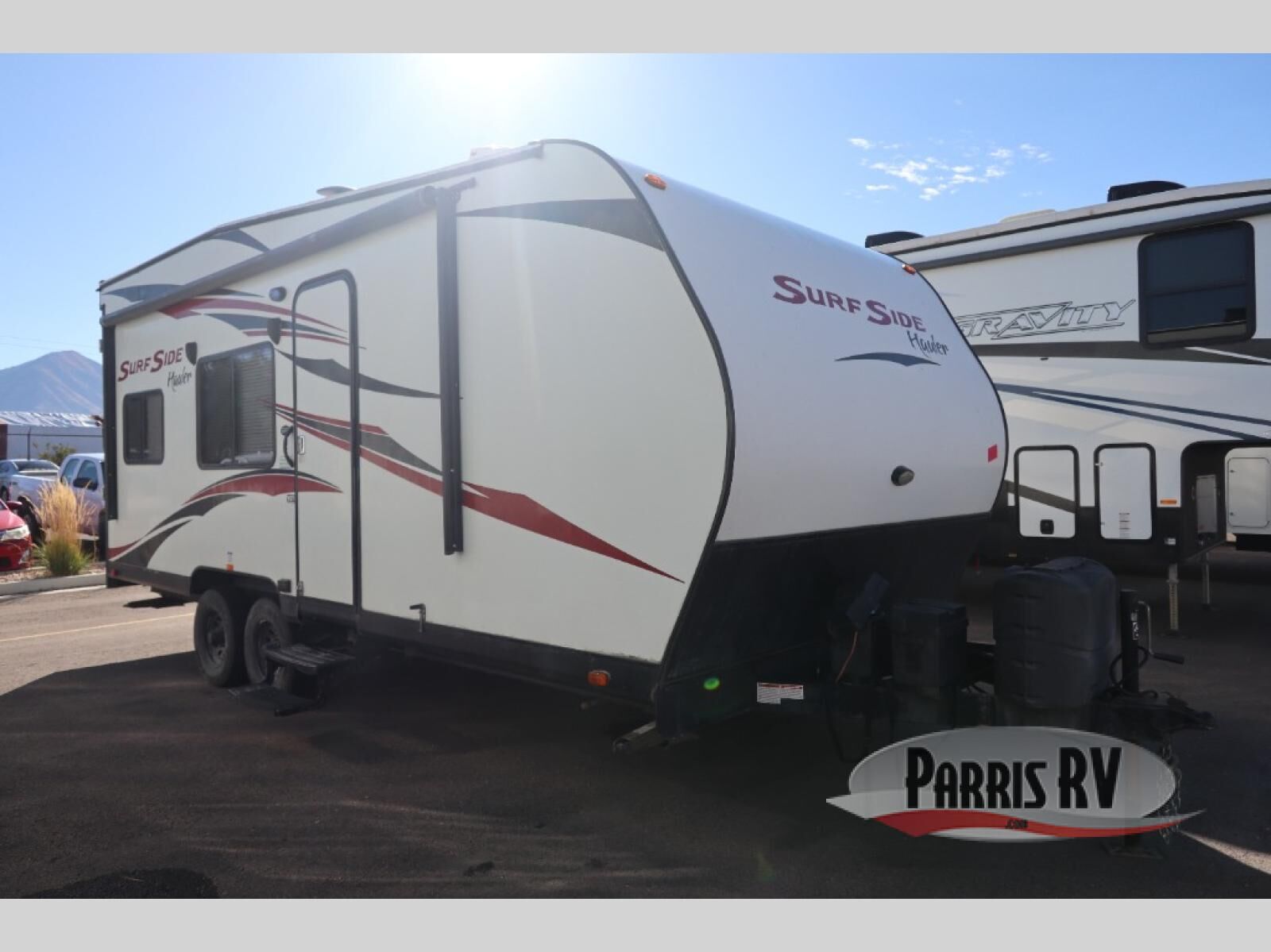 Used 2017 Pacific Coachworks Surf Side 24FSB