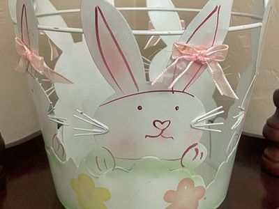 Sturdy Metal Easter Basket with Bunny Rabbit Design