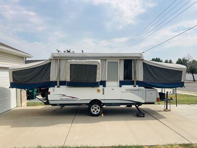 2005 Fleetwood Bayside CP Pop-Up Tent Trailer Camper