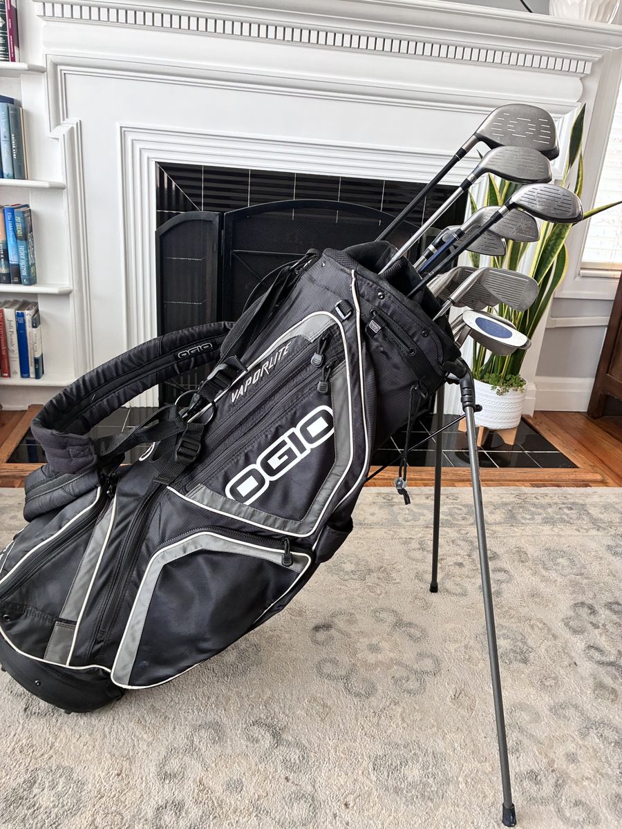 Men’s Taylormade Callaway Strata golf clubs set