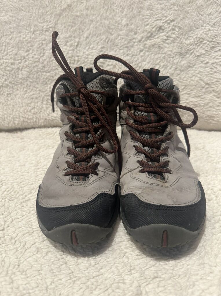 Merrell Women’s 7 Gray Leather Wtrprf Hiking Boots
